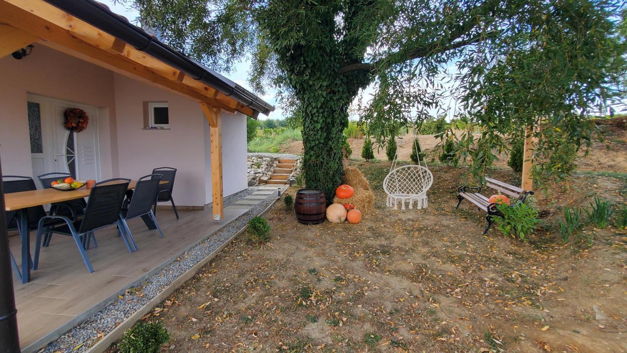 Holiday Home Vinovilla Kutjevo Luaran gambar